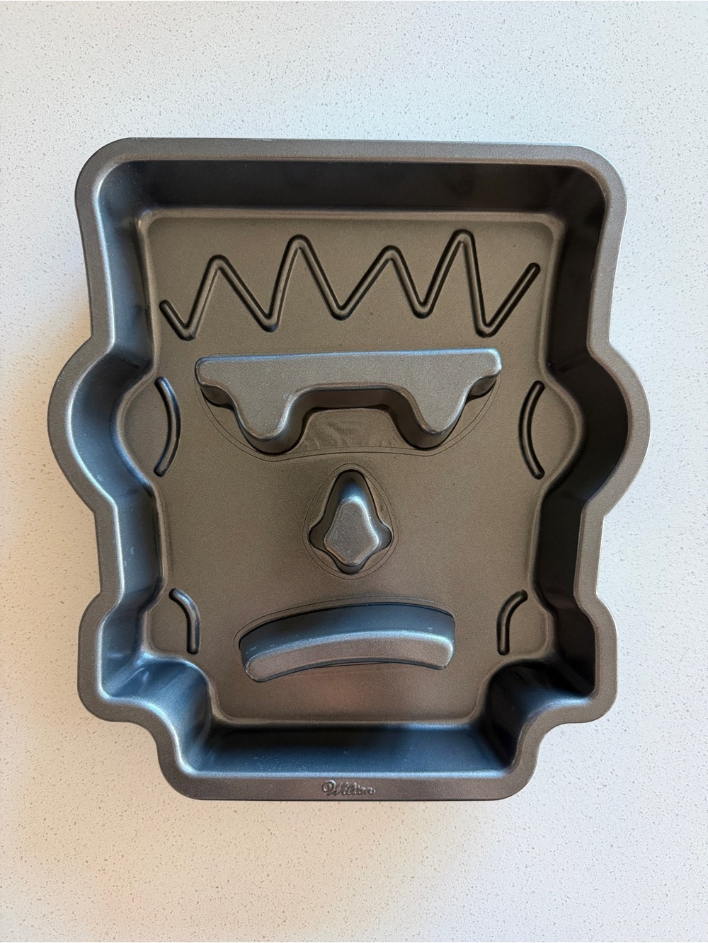 Wilton Gray Frankenstein’s Monster Face Cake Pan